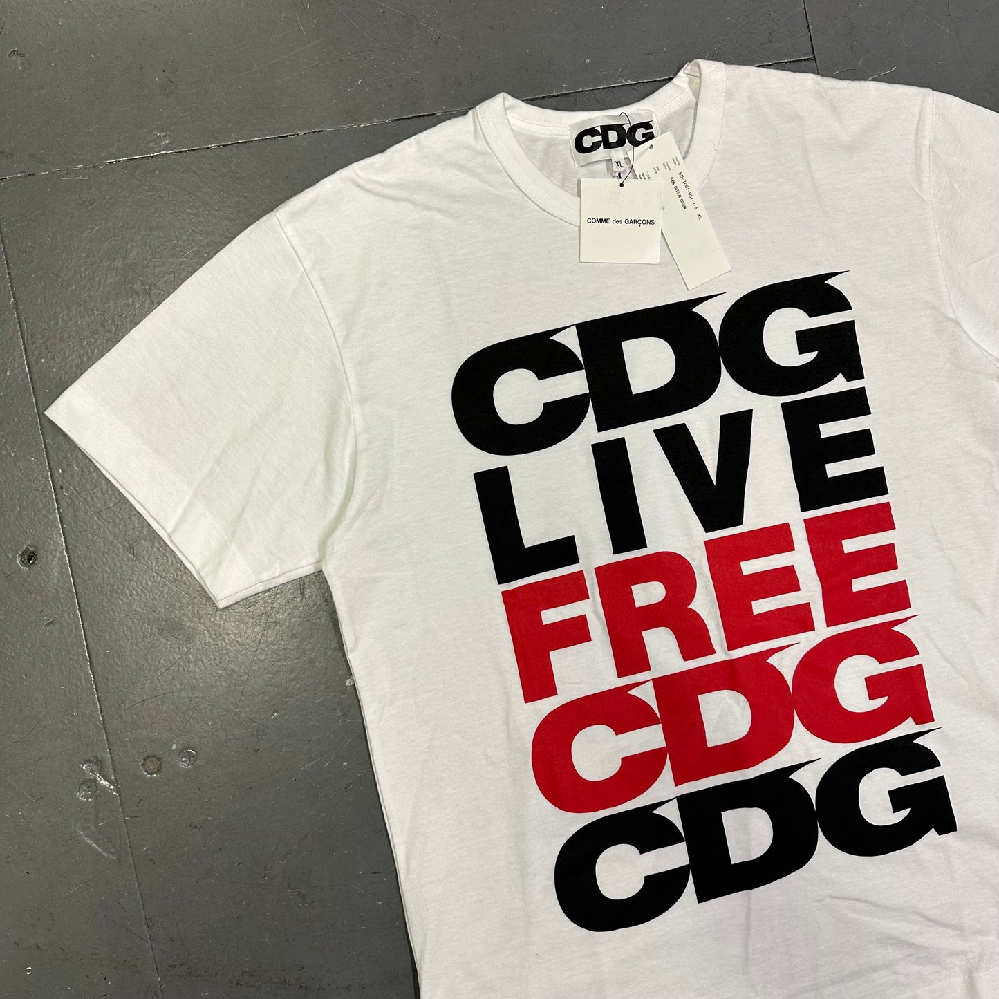 Commes Des Garçons Live Free T-Shirt In White ( XL ) - 1036 Emporium
