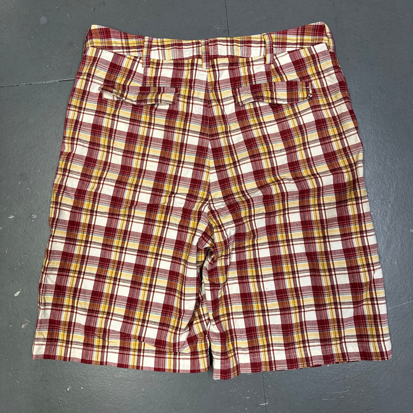 Avirex Plaid Shorts In Red ( W34 )