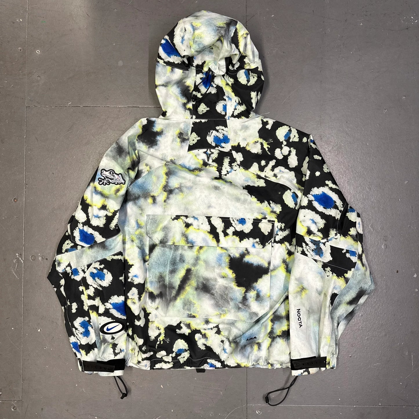 ARCHIVE Nike Nocta Opal Jacket In White ( L )