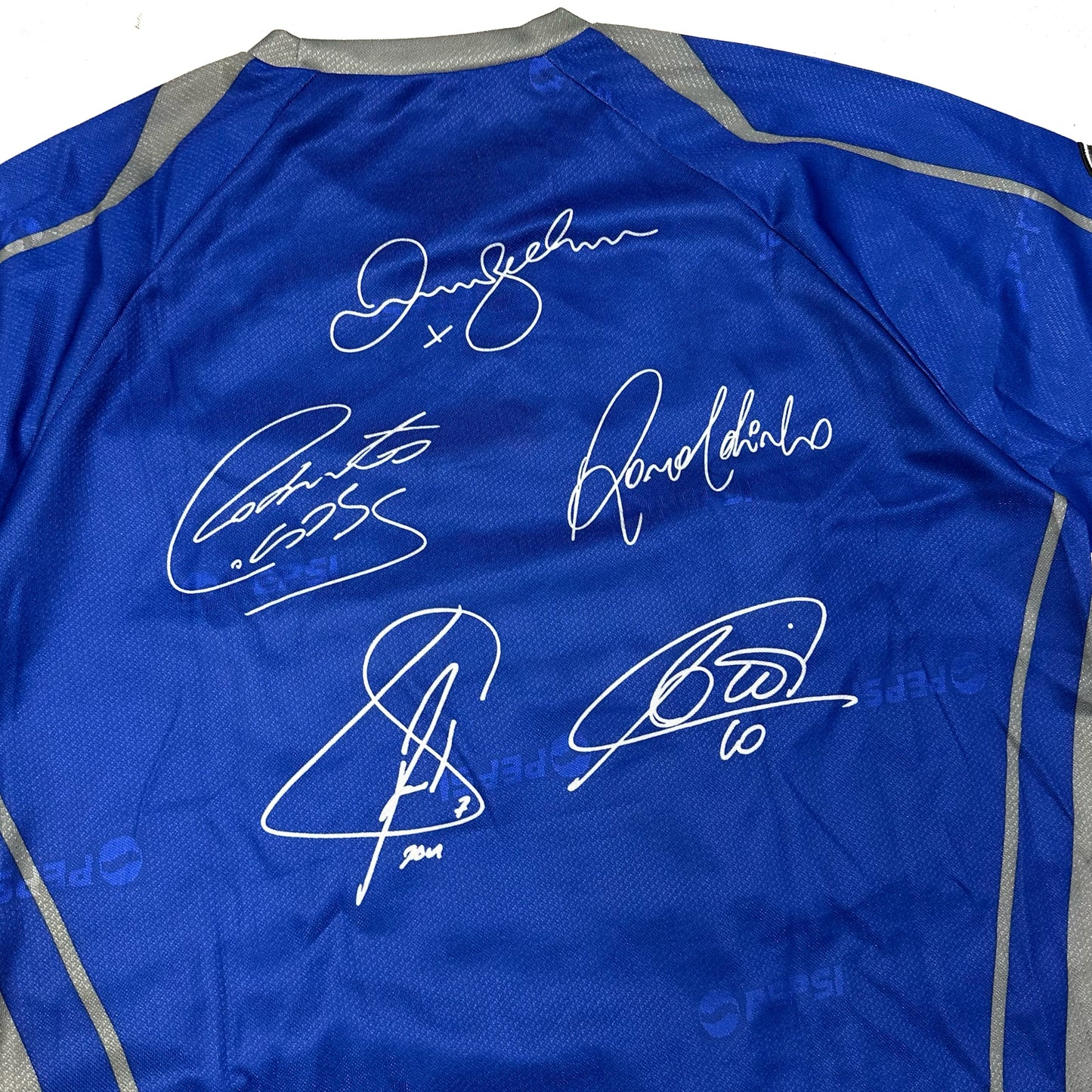 Pepsi 2004 'Dare for More' Signed Shirt In Blue ( M )