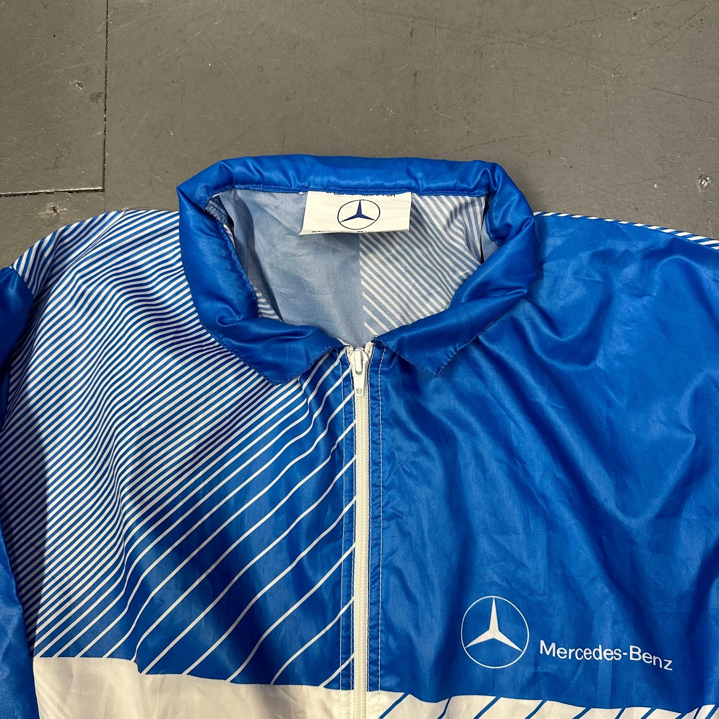 Mercedes Benz Zip Up Nylon Jacket In Blue & White ( L ) - 1036 Emporium