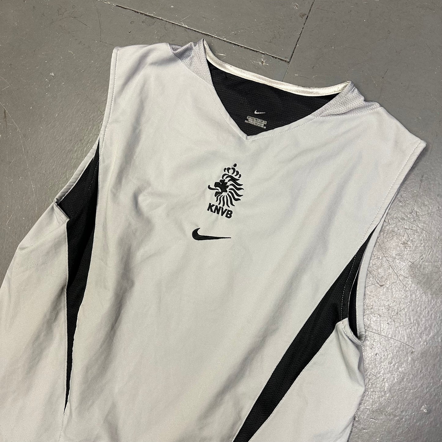 Nike 2002 Netherlands Vest In Grey ( S )
