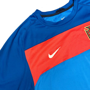 Nike 2010/11 Portugal Training Shirt ( L )