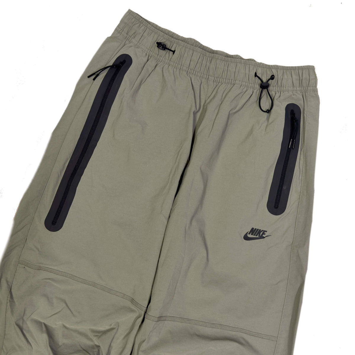 Nike Woven Tech Loose Fit Bottoms In Olive Green (M)