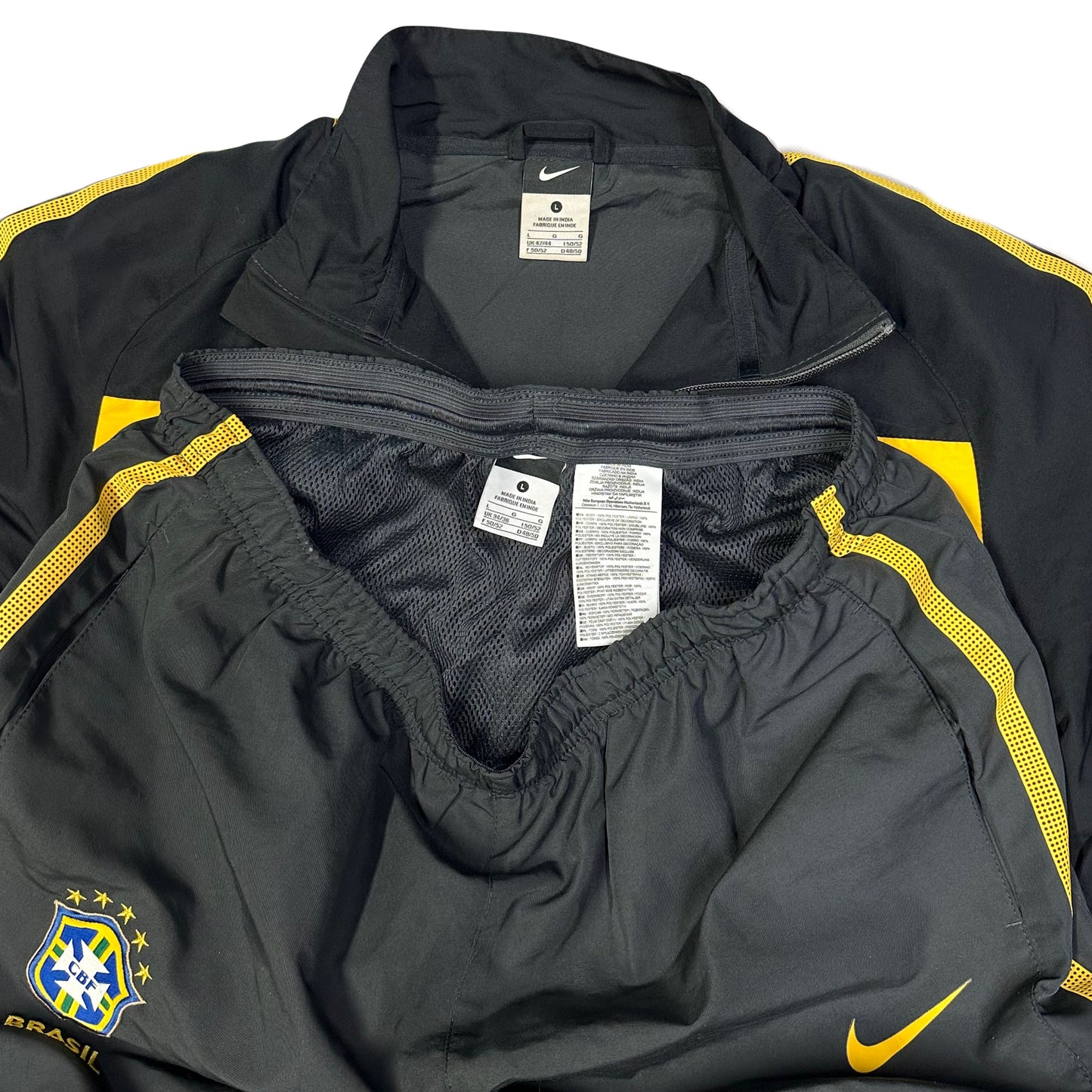 Nike Brazil 2010/11 Tracksuit In Black, Yellow & Grey ( L )