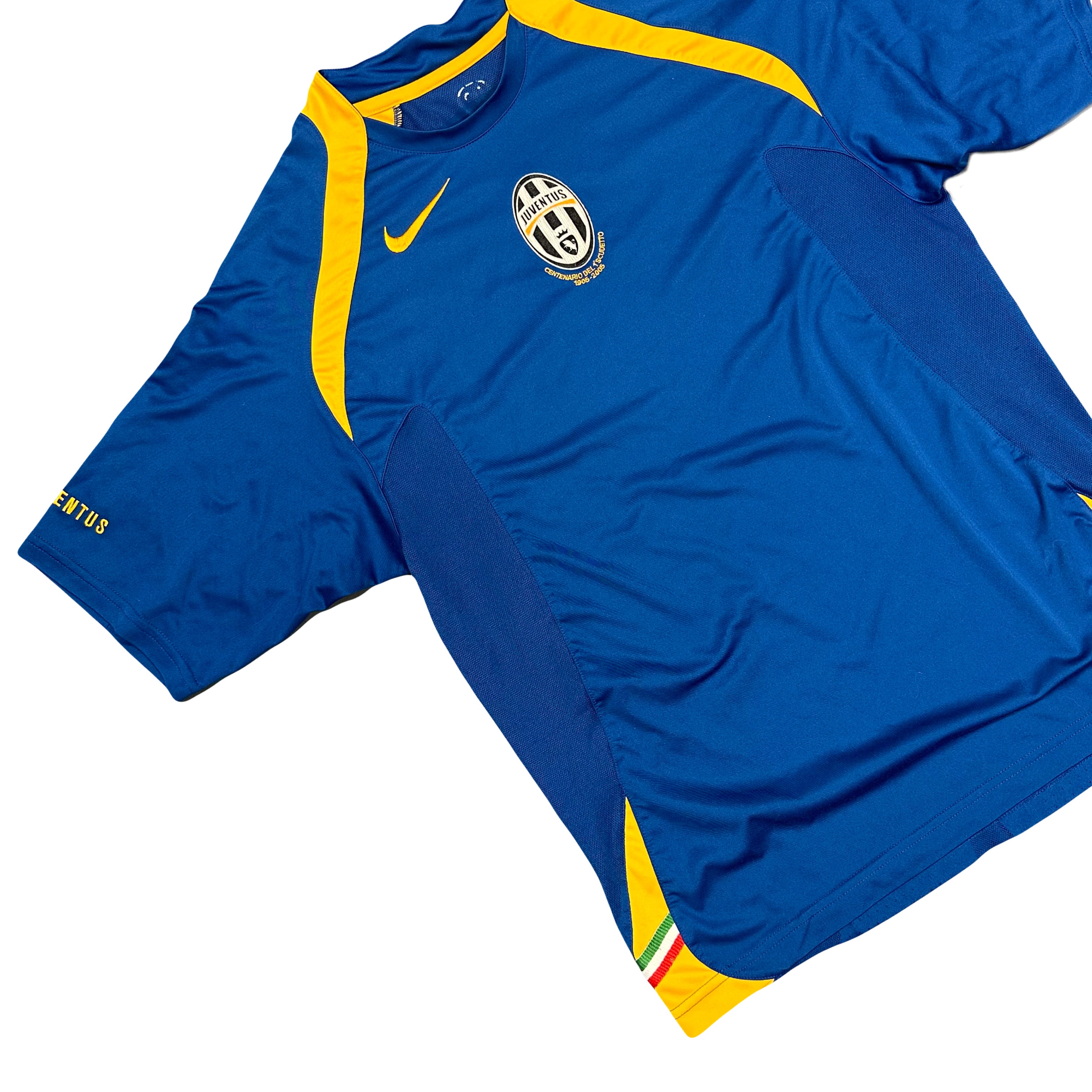 Nike 2004/05 Total 90 Juventus Training Shirt ( S )