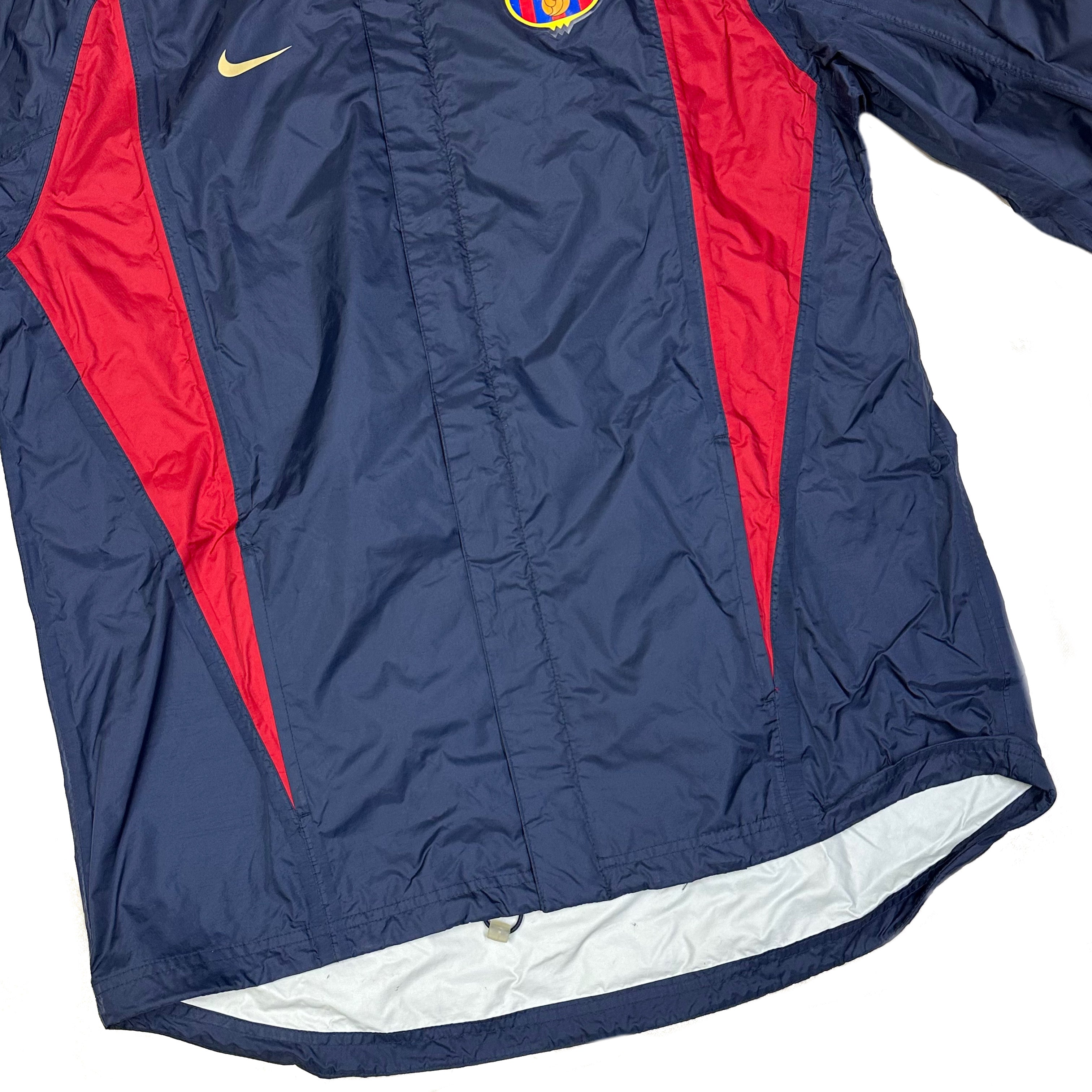 Nike Barcelona 2002 Tracksuit Top With Foldable Hood ( L )