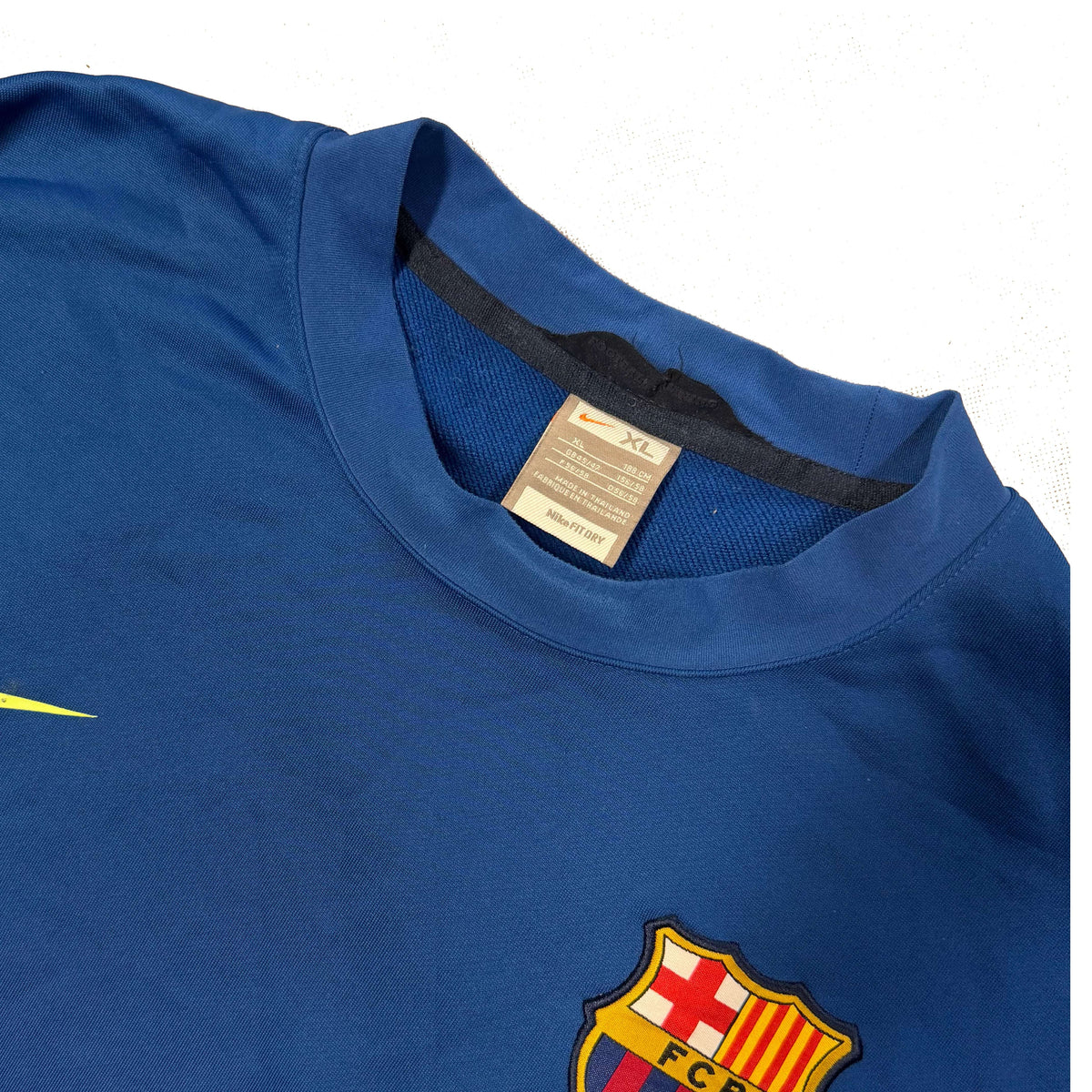 Nike Barcelona 2009/10 Sweatshirt In Navy & Blue (XL)