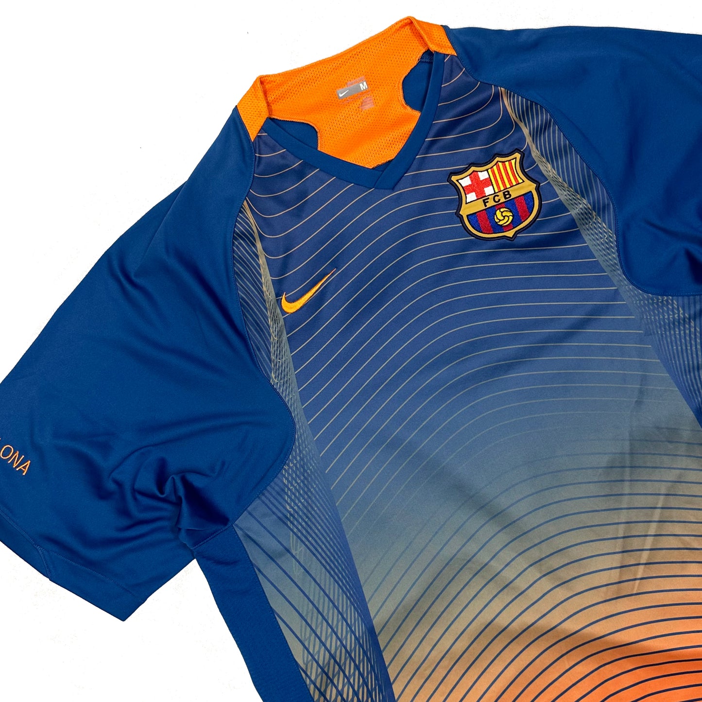 Nike Barcelona 2006/07 Training Shirt In Blue & Orange ( M )