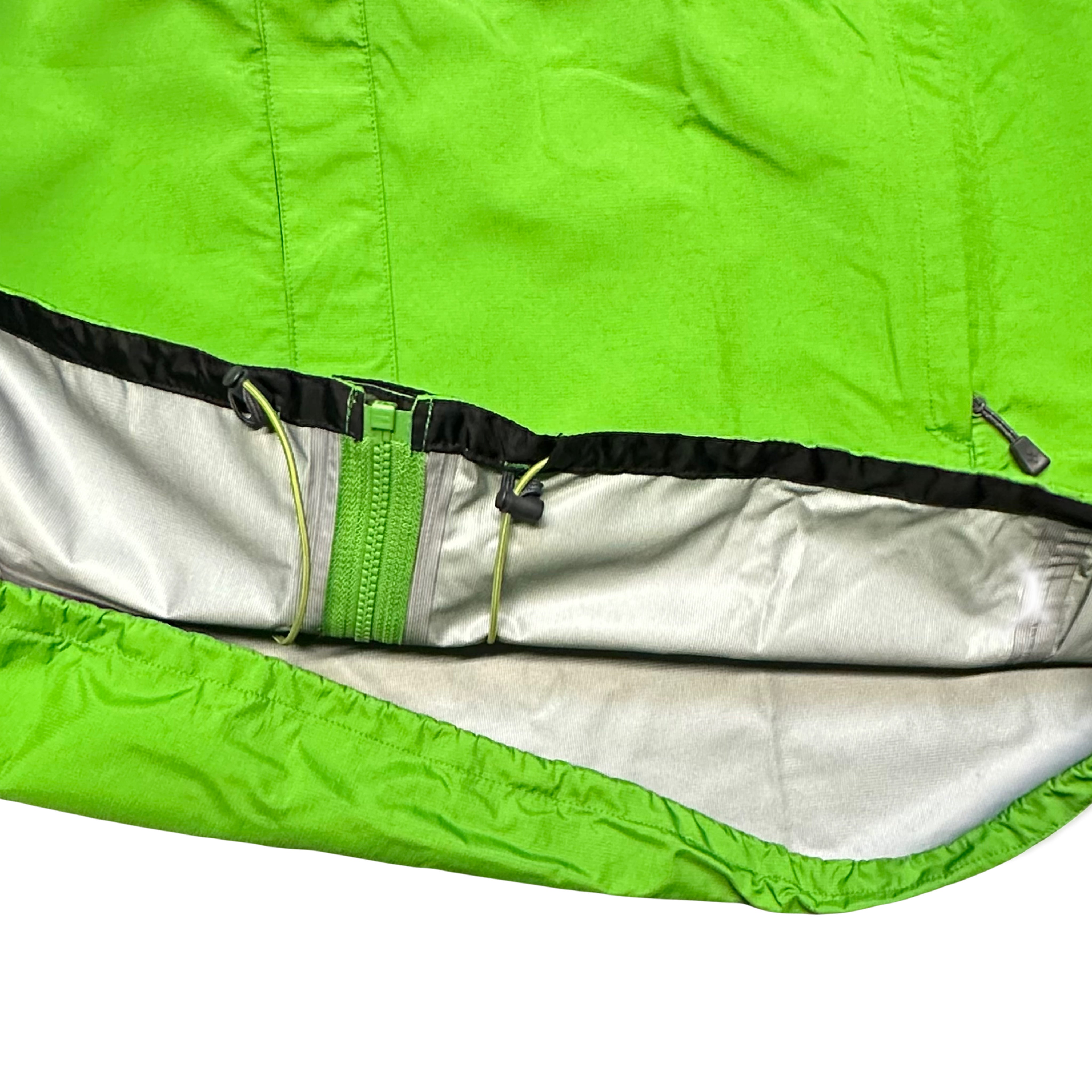 Montbell Two Tone Waterproof Windbreaker Jacket In Green ( L )