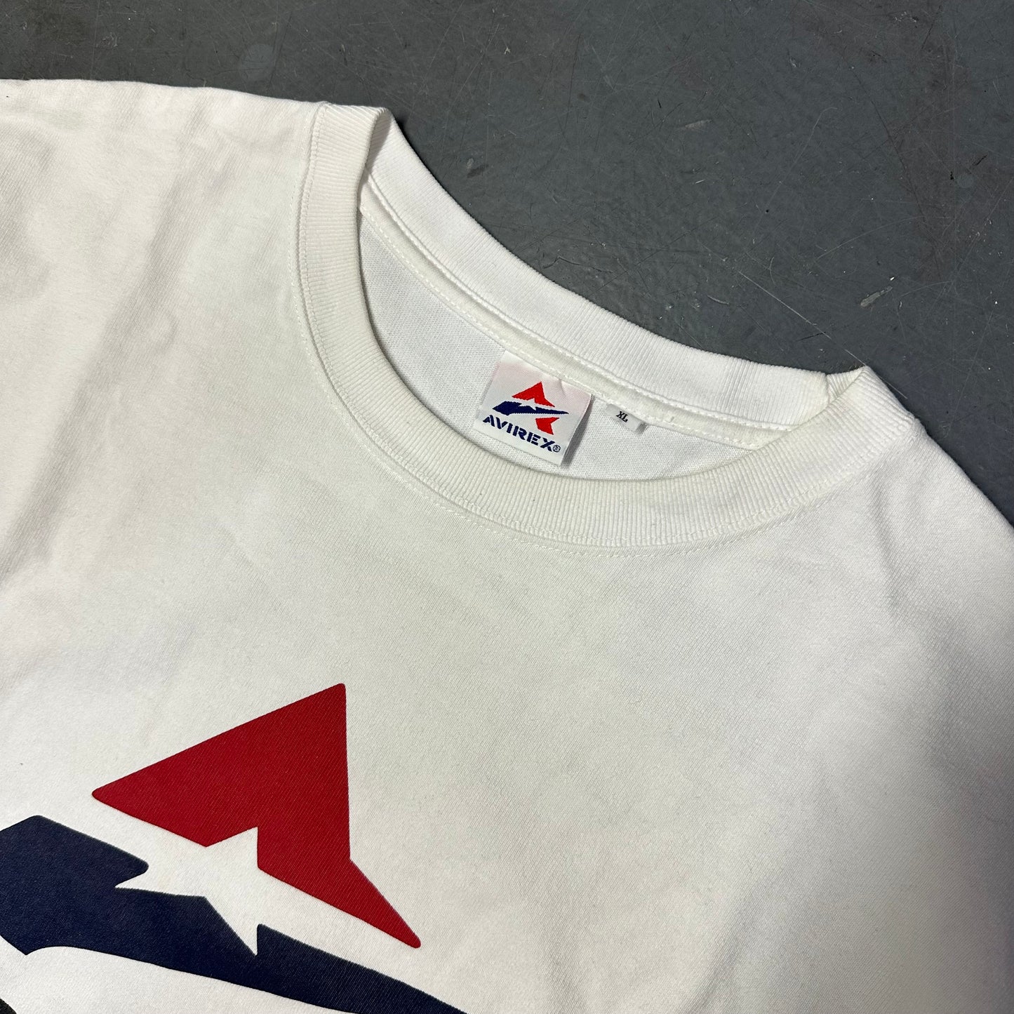 Avirex T-Shirt In White (XL)