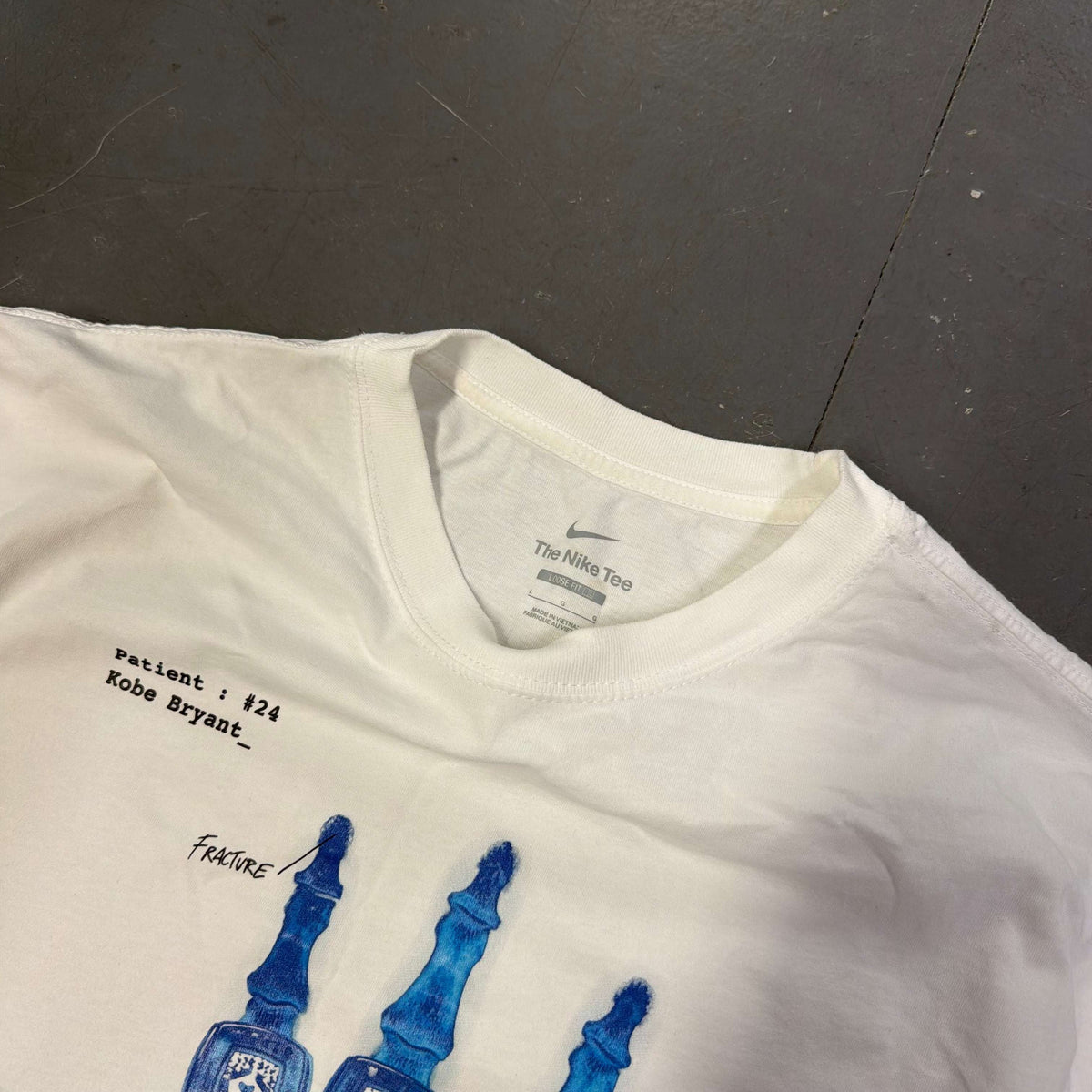 Nike Kobe X-Ray T-Shirt In White (L)