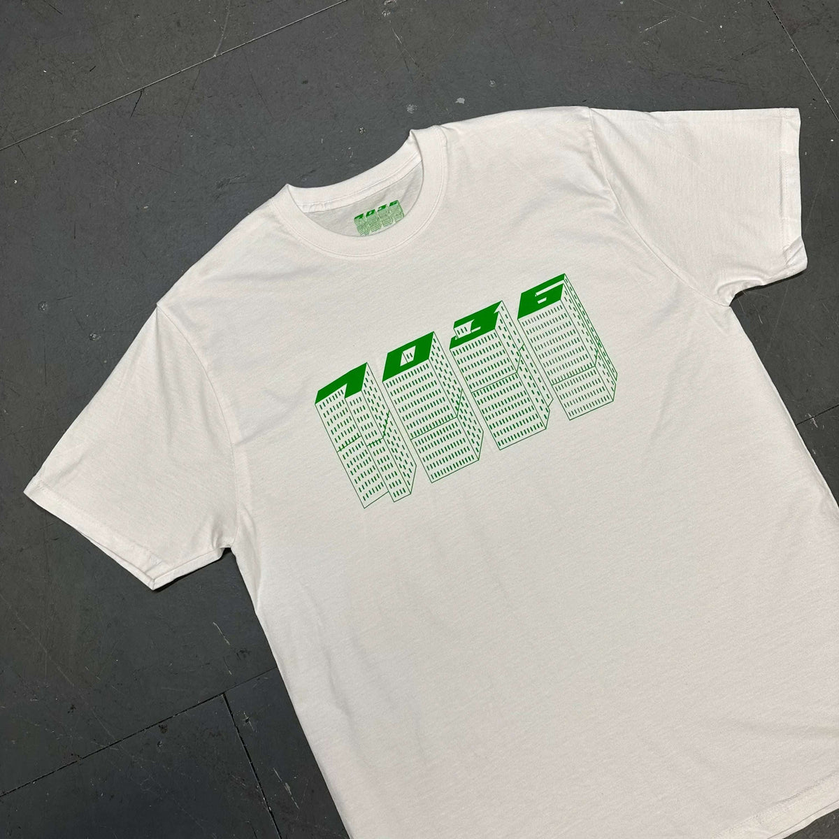 1036 High Rise Tee In White & Green ( L ) - 1036 Emporium