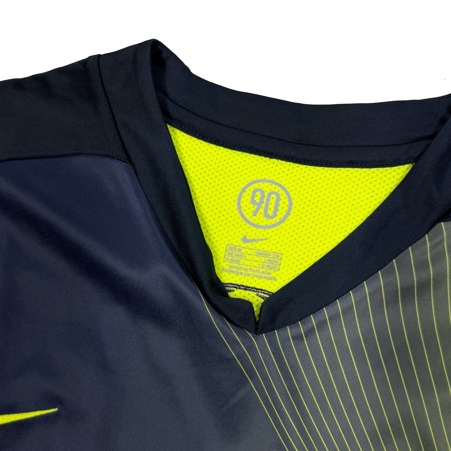 Nike Barcelona 2005/06 Training Shirt In Navy (M)