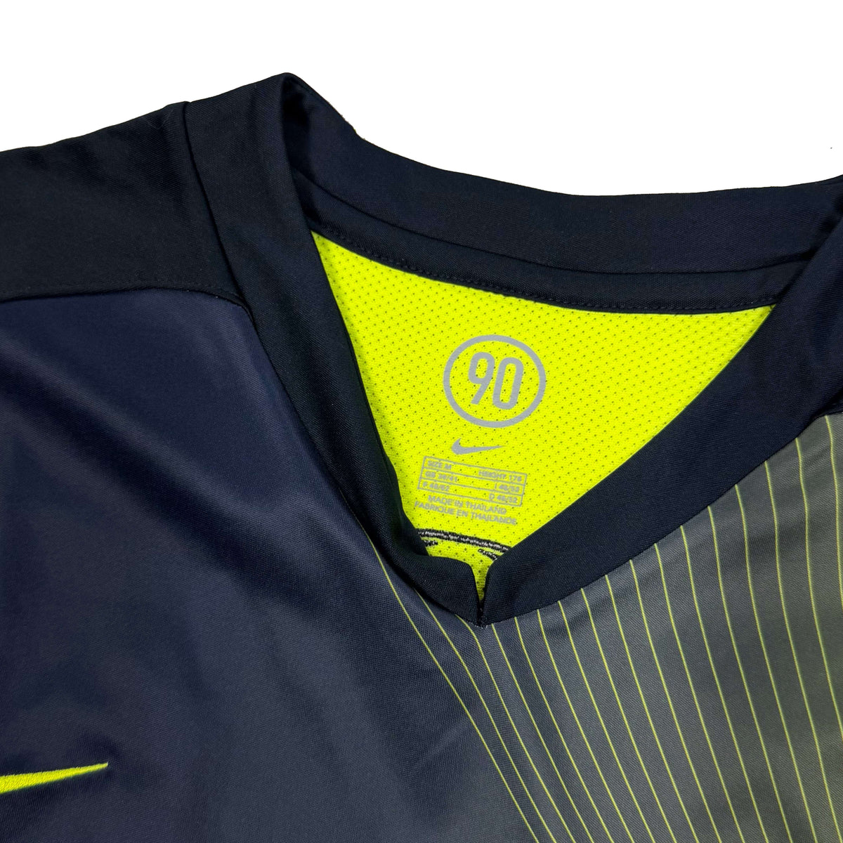 Nike Barcelona 2005/06 Training Shirt In Navy (M)