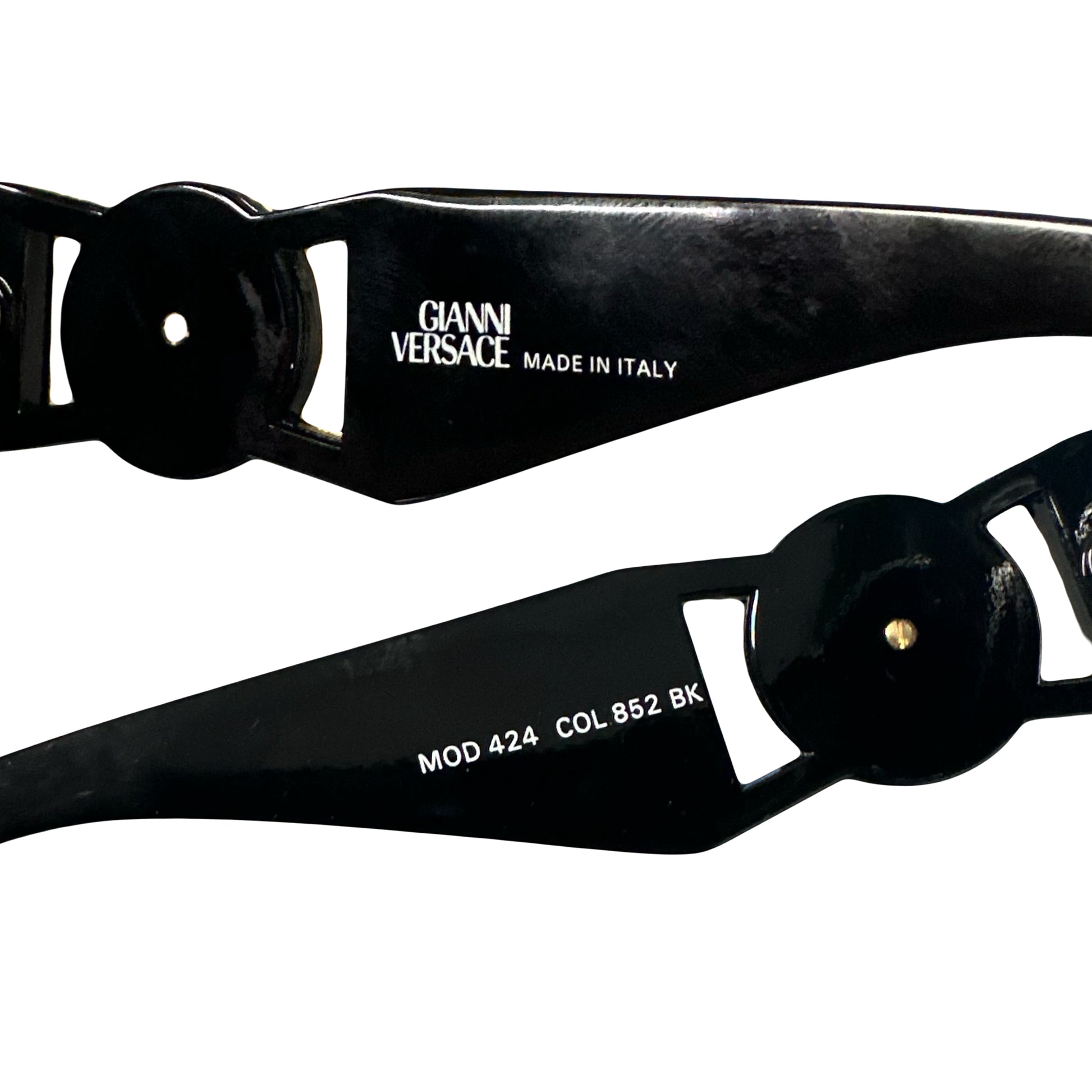 Versace 90s Medusa Head Sunglasses In Black - 1036 Emporium