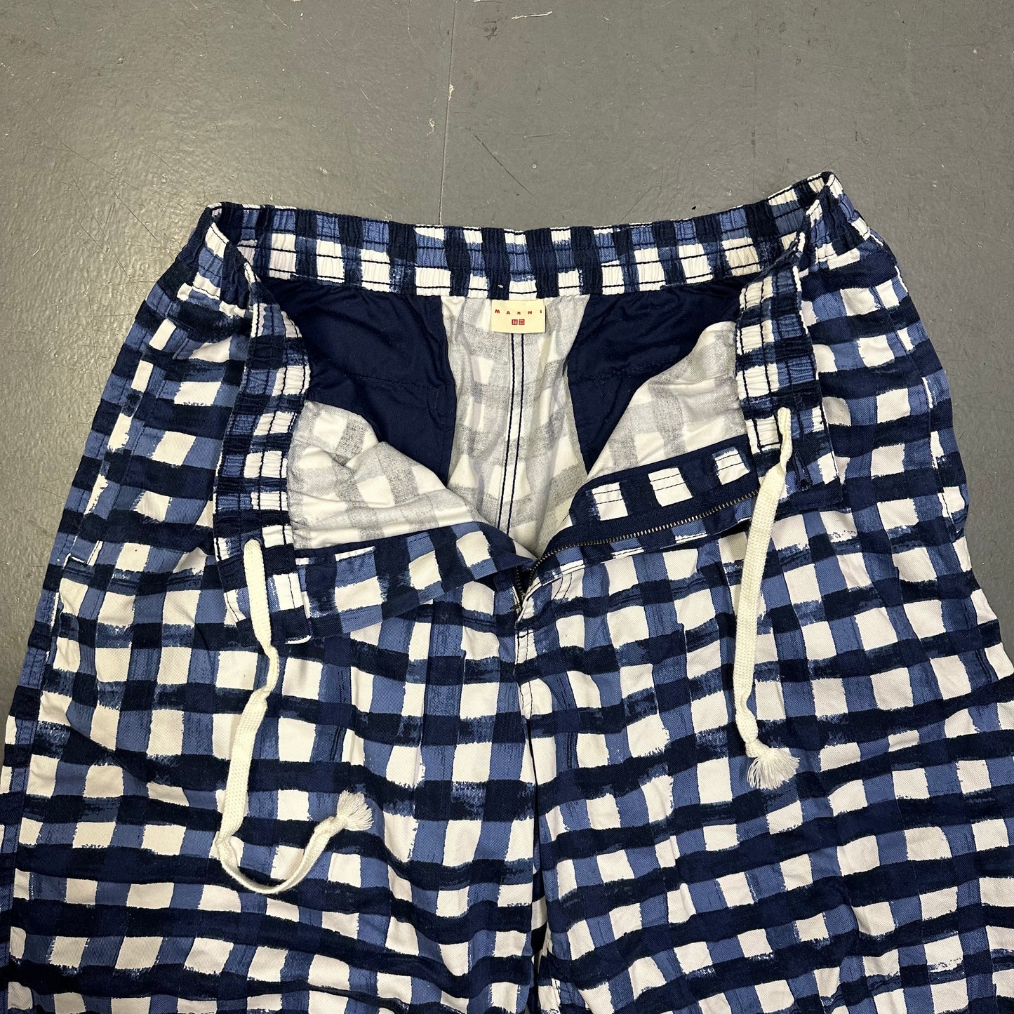 Uniqlo X Marni Wide Fit Check Shorts In Blue ( XL )