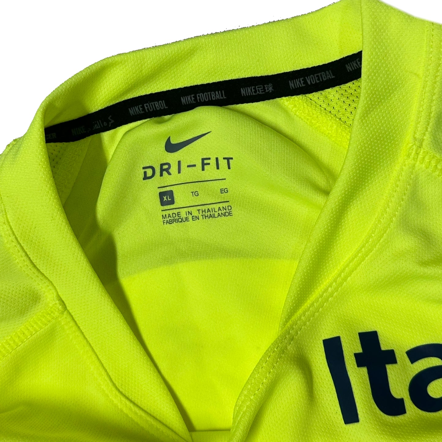 Nike Brazil 2020/21 Training Shirt In Neon Green ( XL )