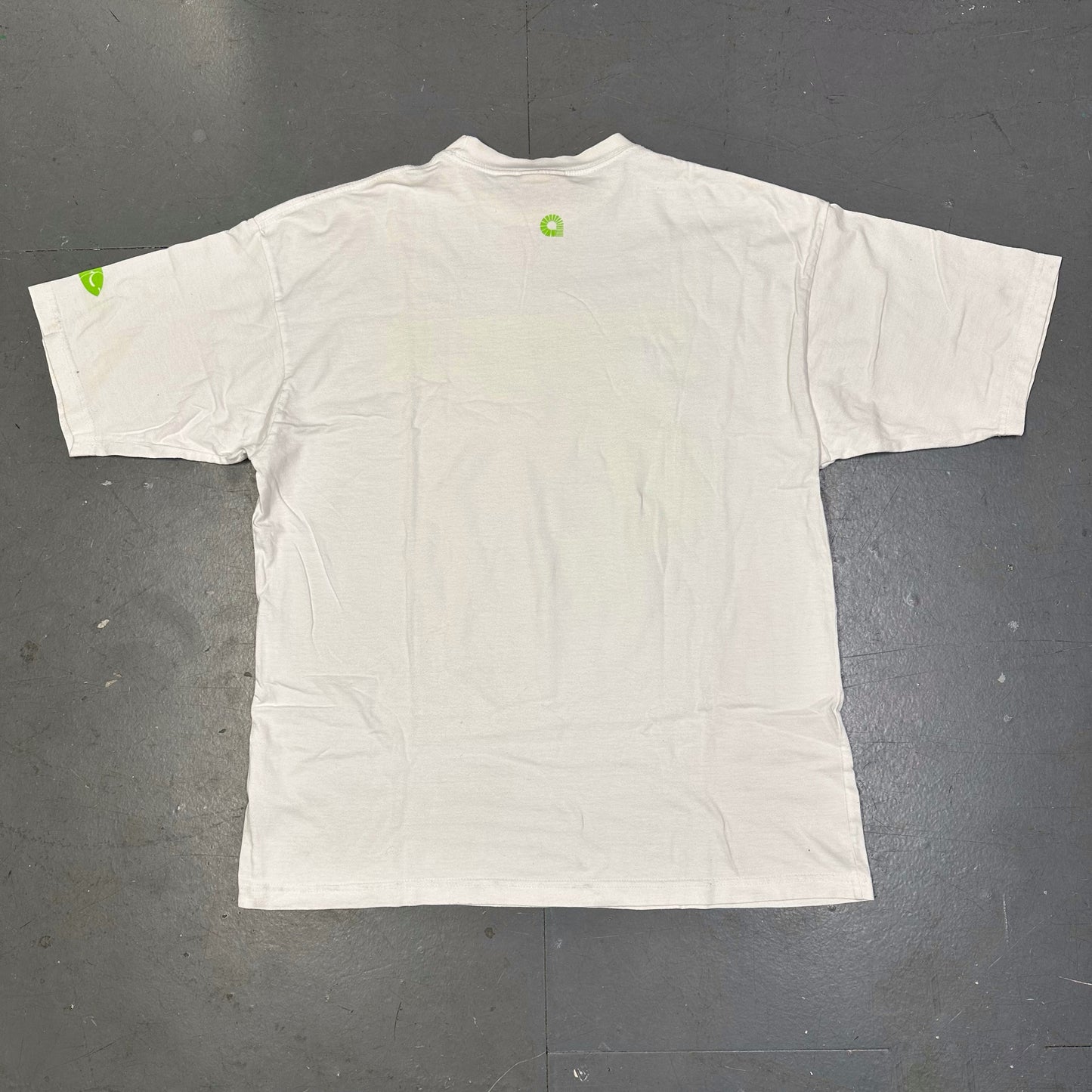 Akademiks Peace Shirt In White & Green ( L )