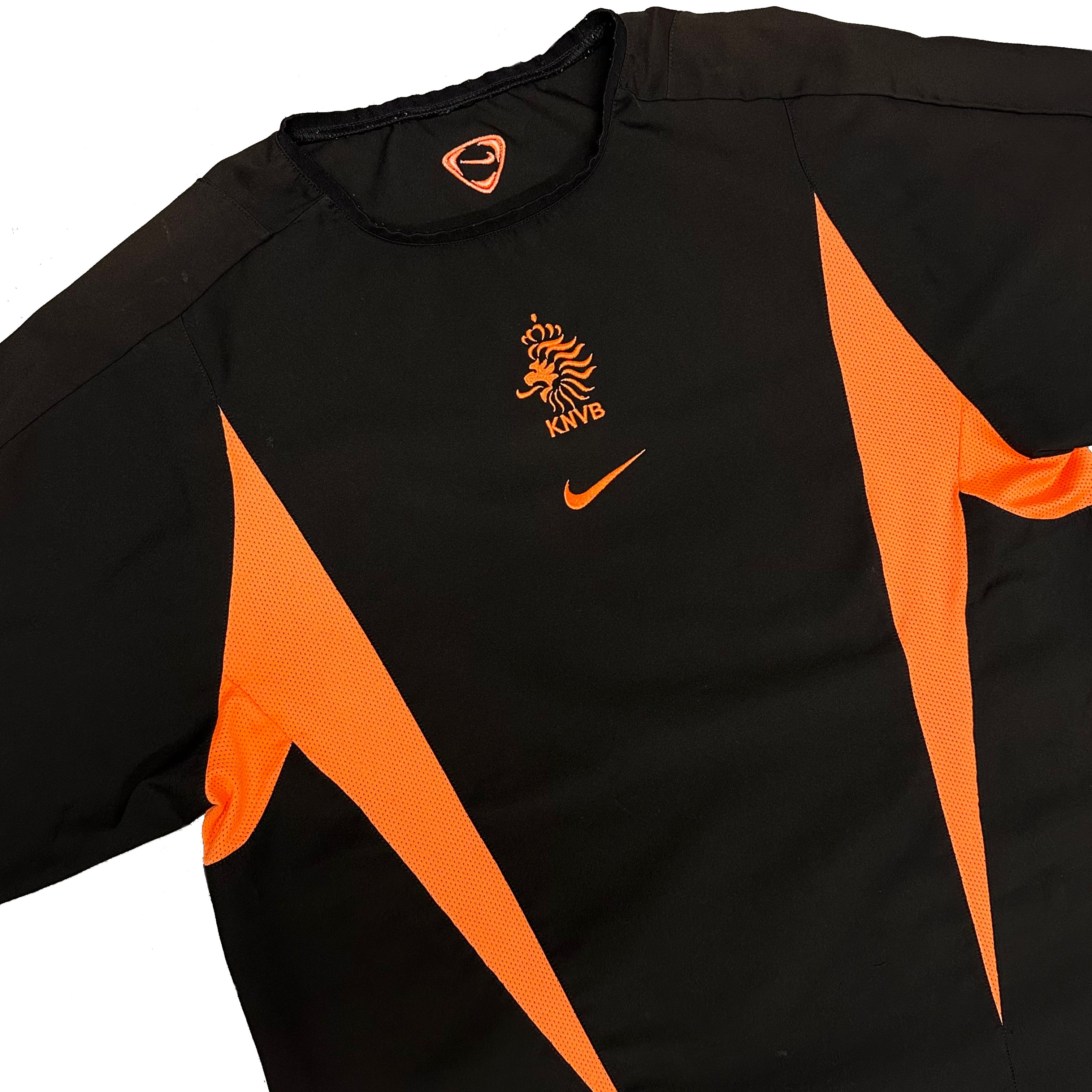 Nike 2002 Netherlands Shirt ( M )