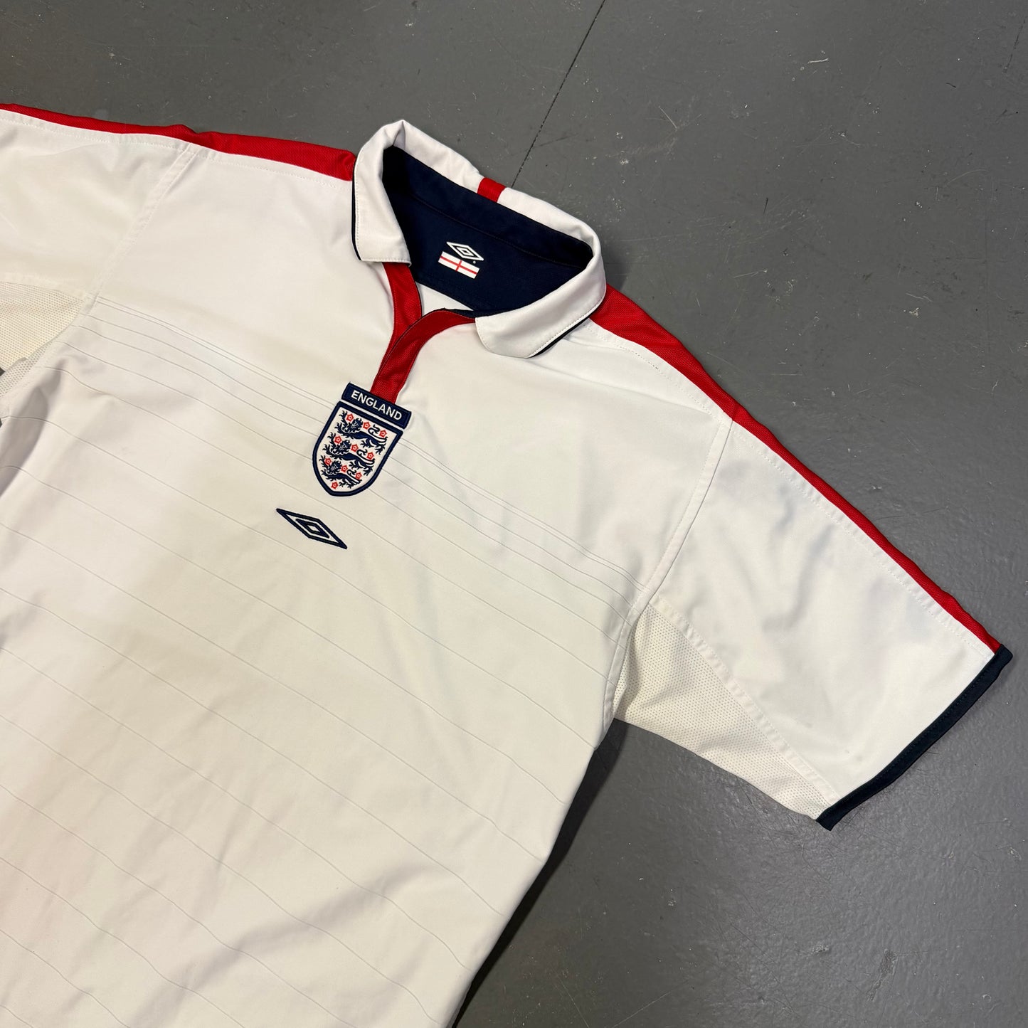 Umbro 2003/05 England Shirt In White (L)
