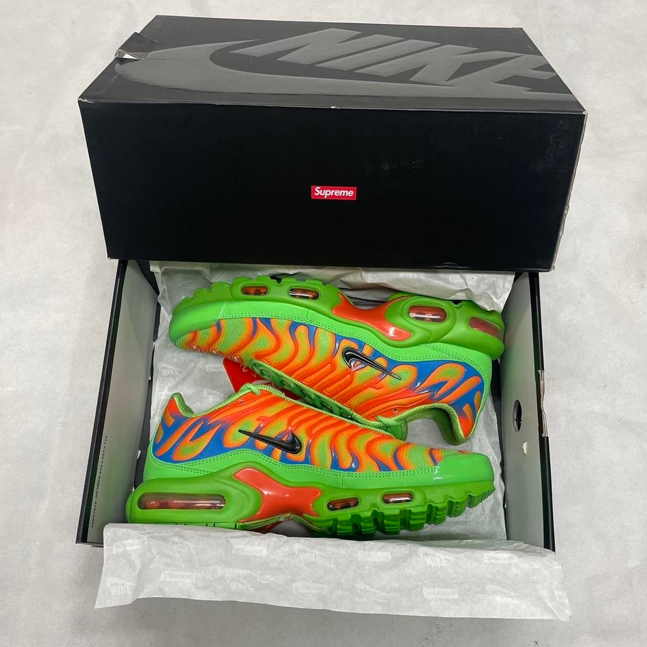 Nike X Supreme TN In Lime Green ( 8UK / 9US )