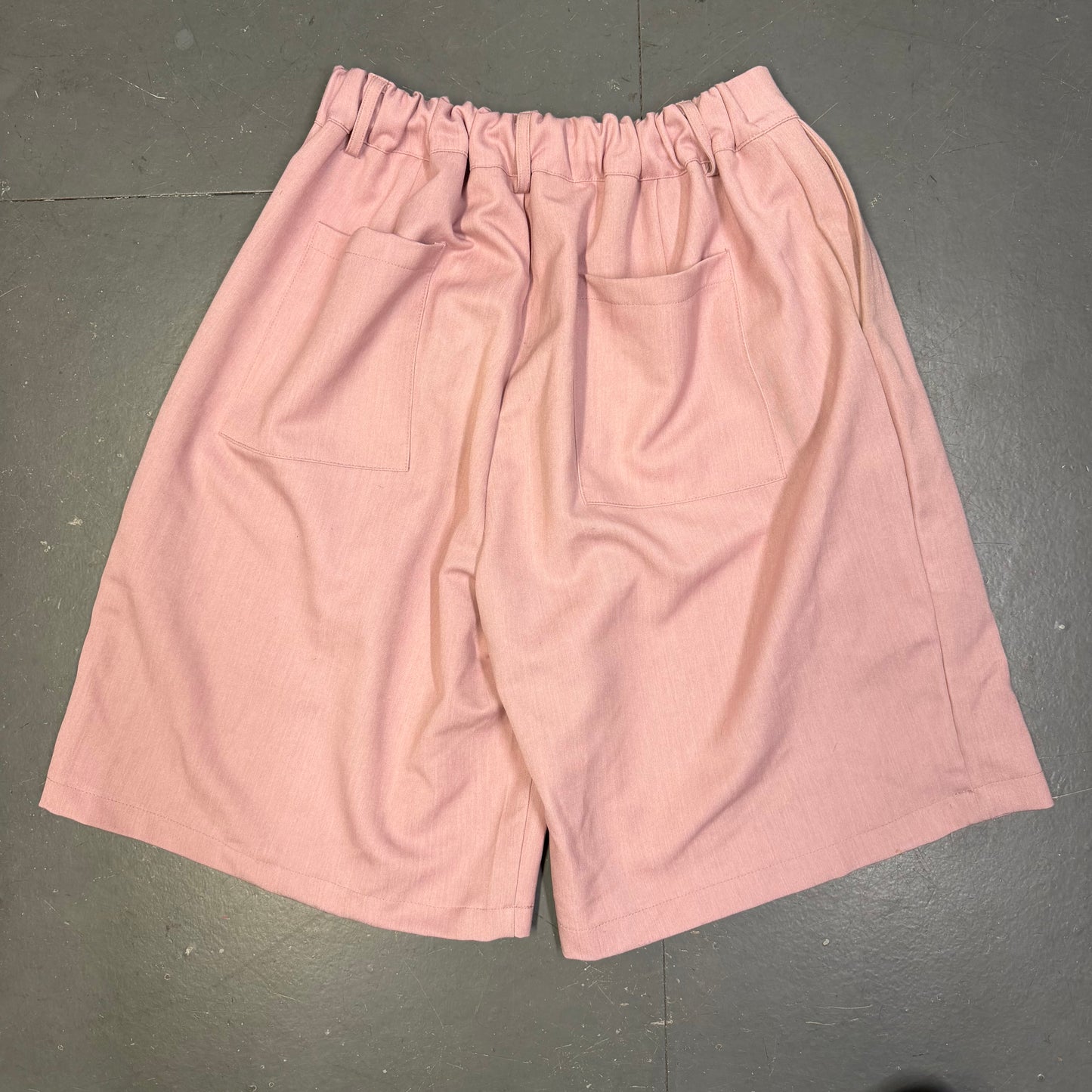 Sweats Collective Pleated Shorts In Pink (L)