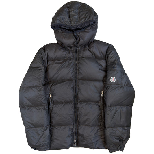 Moncler Puffer Jacket In Black (M)