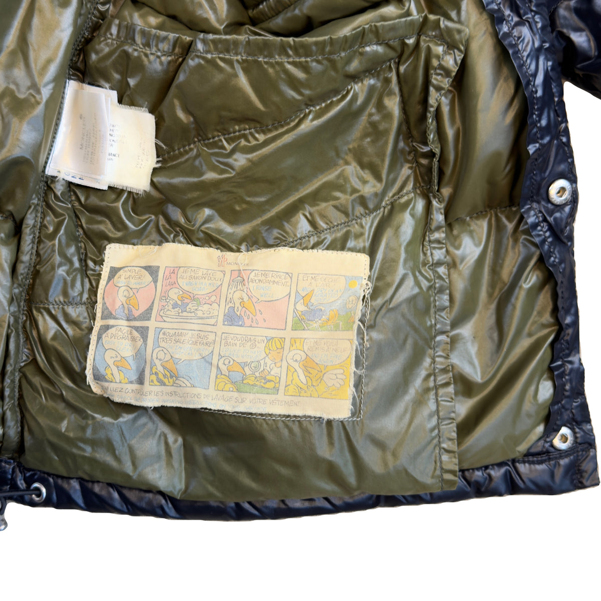 Moncler K2 Puffer Jacket In Black (M)
