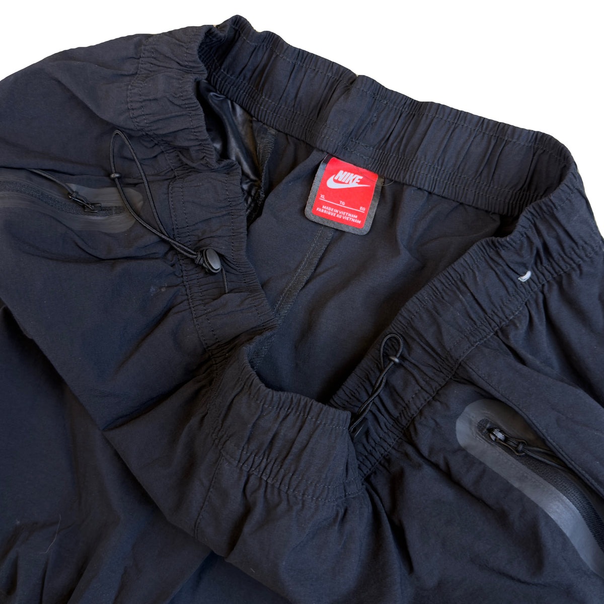 Nike Woven Tech Loose Fit Bottoms In Black (XL)