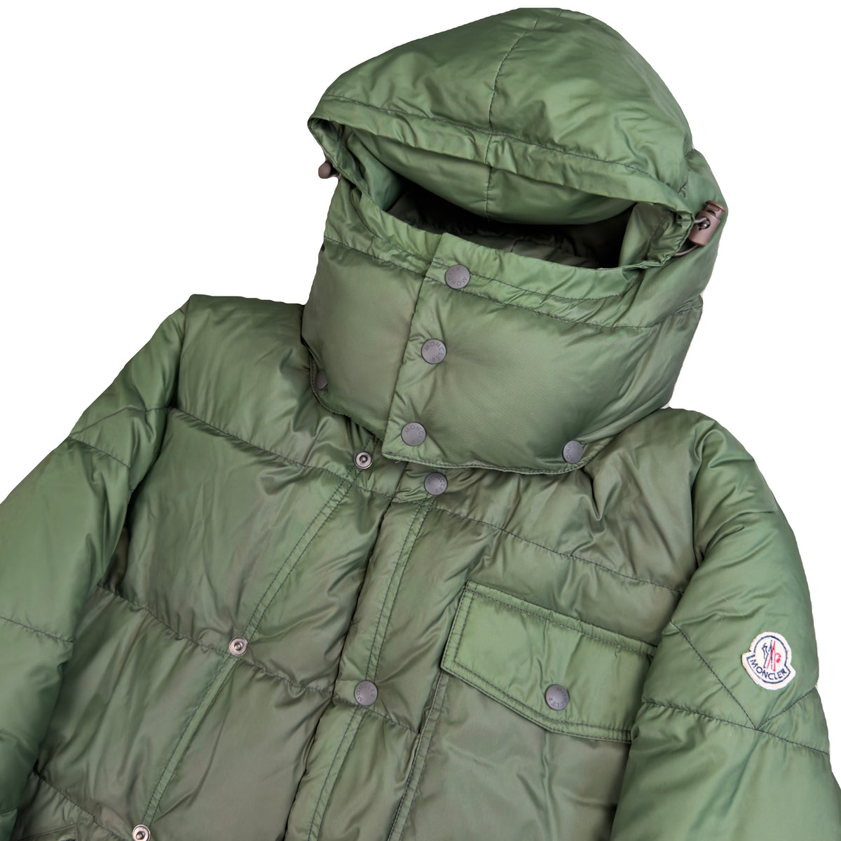 Moncler Puffer Jacket In Green (M)