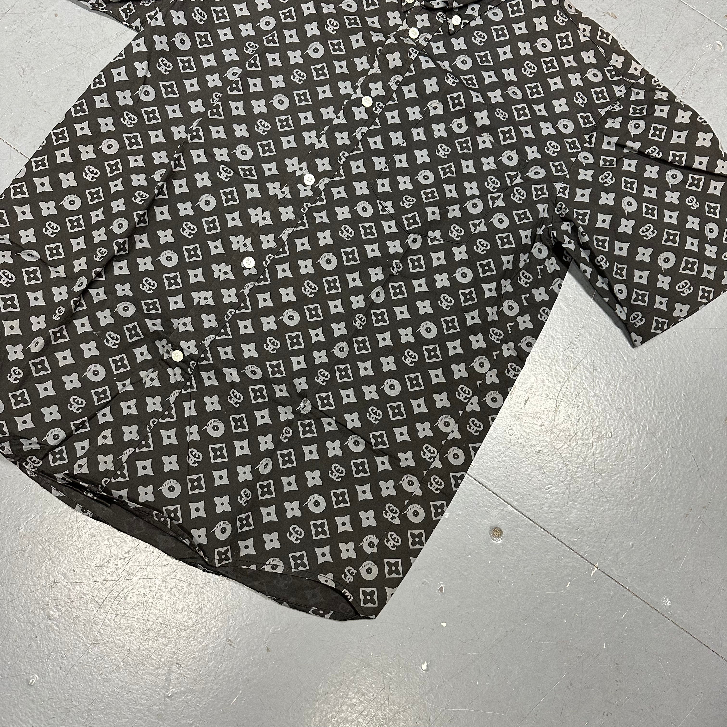 Stüssy Monogram Louis Vuitton Parody Shirt In Black ( M )