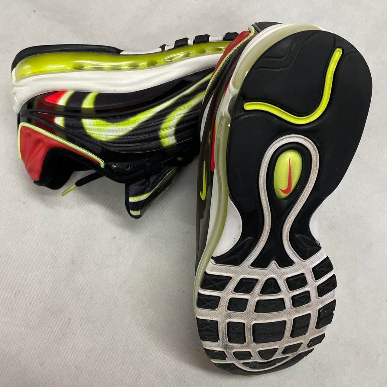 Nike Air Max Deluxe In Black & Green ( 8.5UK / 9.5US )