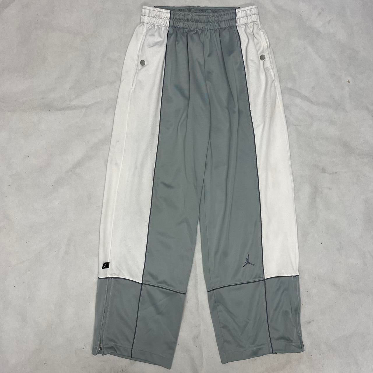 Jordan Tracksuit In Grey & White ( M )